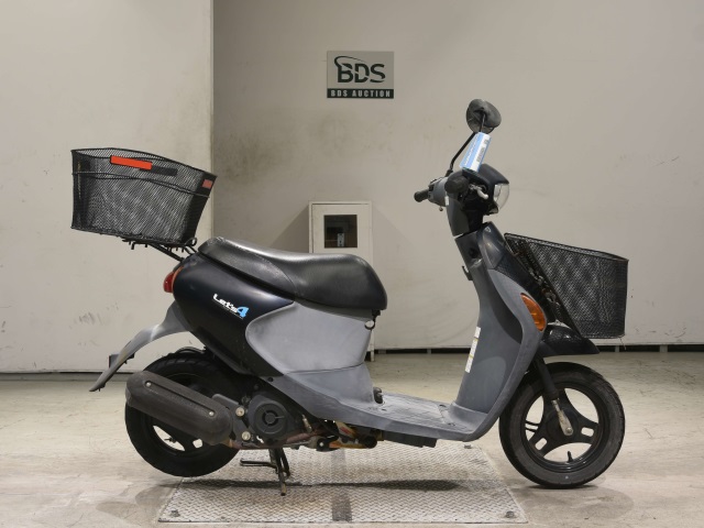 Suzuki LETS4