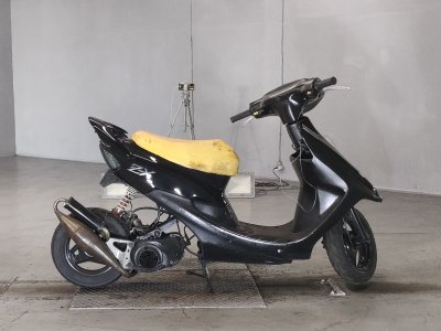 Honda DIO 2000
