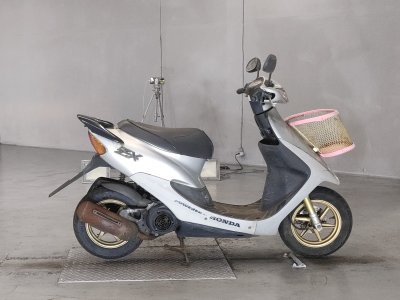 Honda DIO ZX 2000