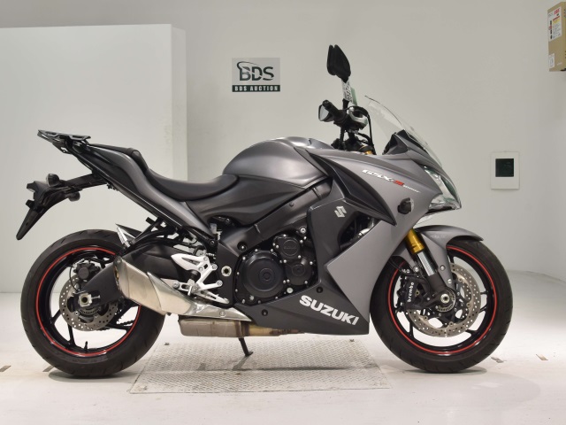 Suzuki GSX-S1000F 2016