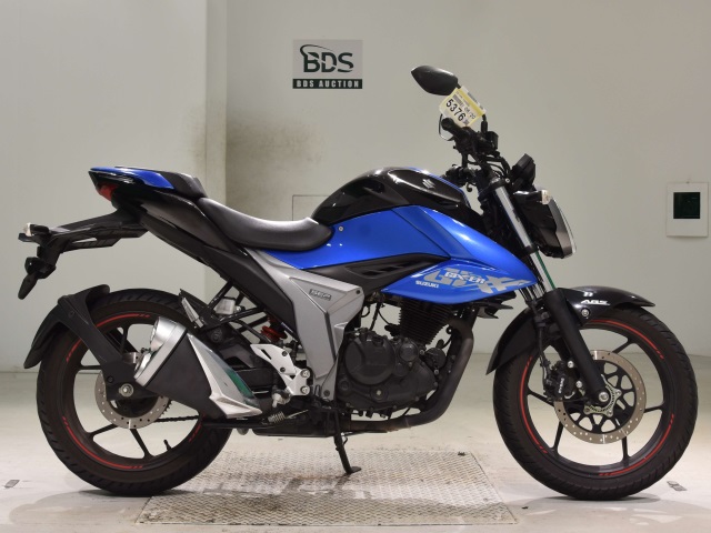 Suzuki GIXXER150