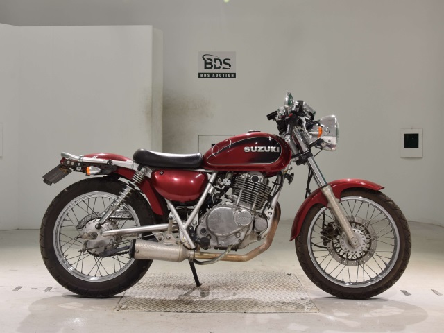 Suzuki ST250E