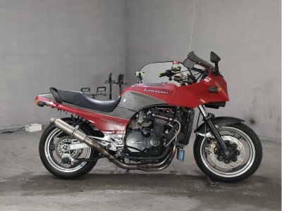 Kawasaki GPZ900R 1993