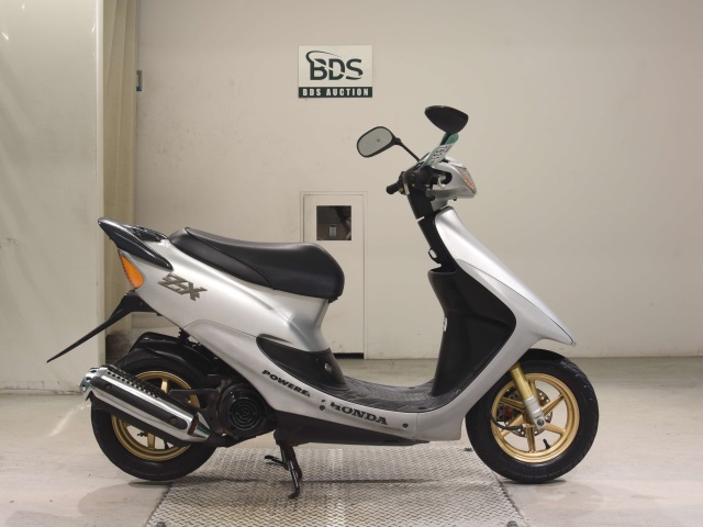Honda DIO ZX-2 2000