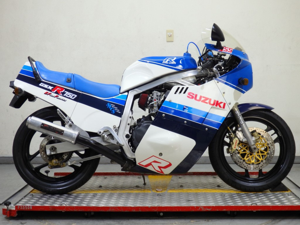 Suzuki GSX-R750 1985