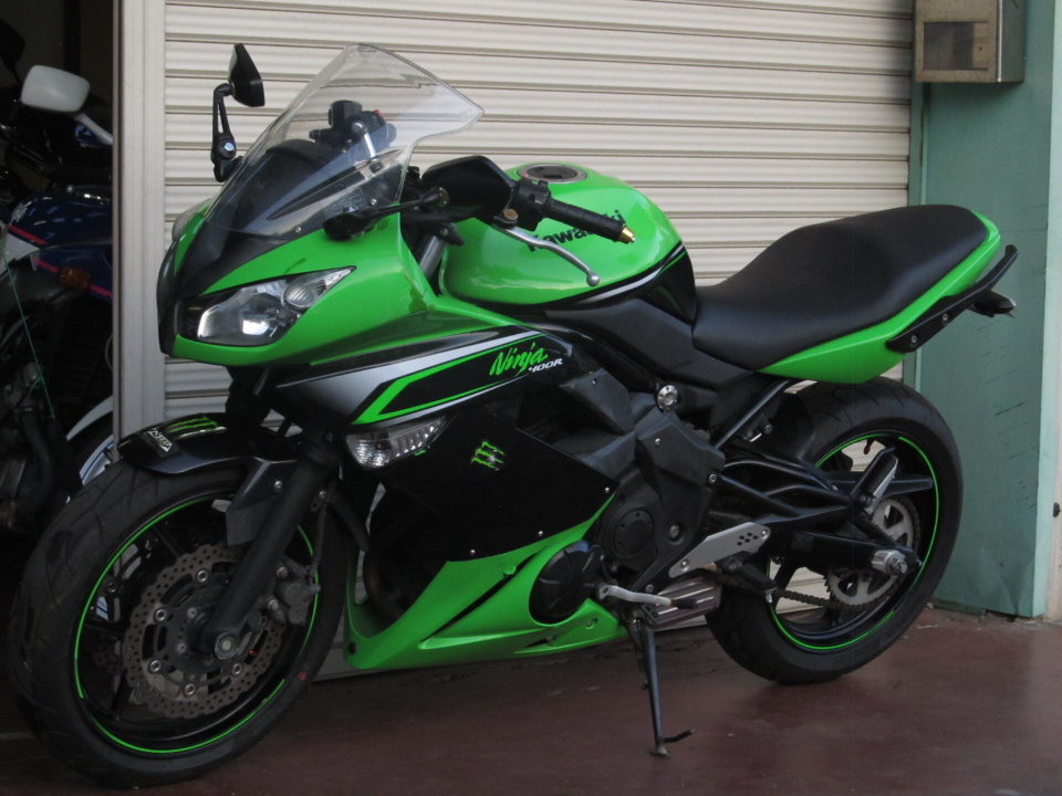 Kawasaki NINJA400R 2012