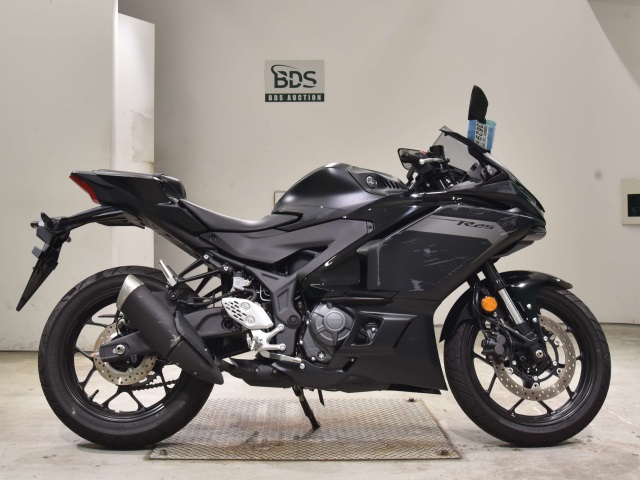 Yamaha YZF-R25A 2025