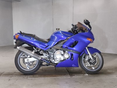 Kawasaki ZZ-R400 2004