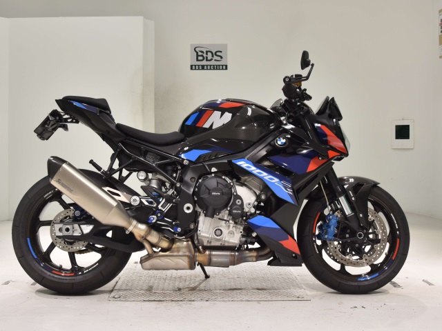 BMW M1000R 2023