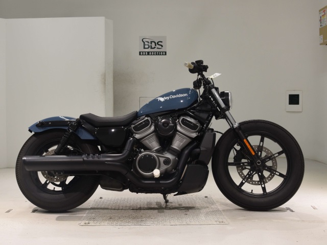 HD RH975 2022