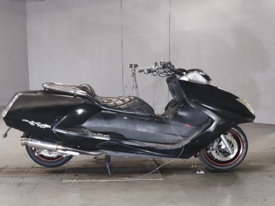 Yamaha MAGZAM 2006