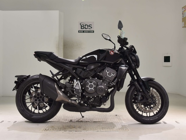 Honda CB1000R 2023