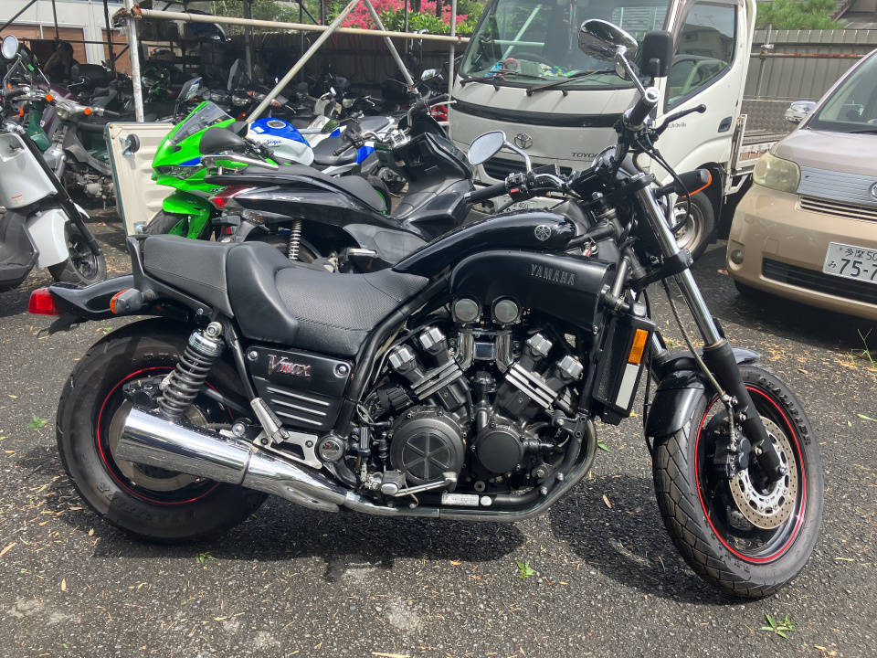 Yamaha V-MAX1200 2006