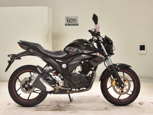 Suzuki GIXXER150