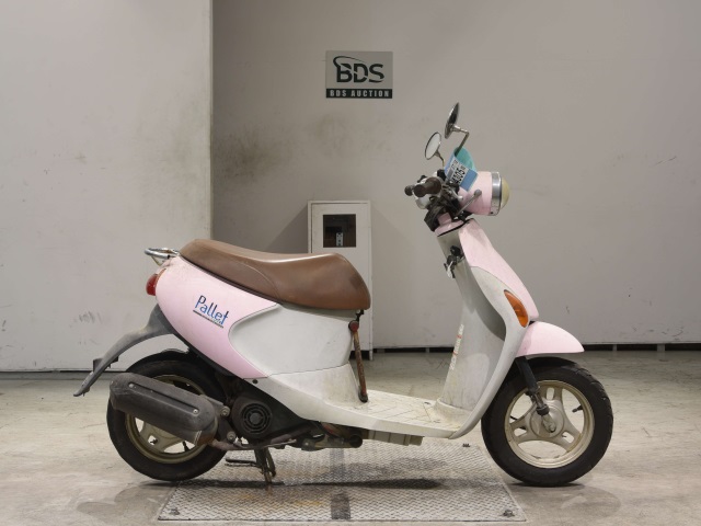 Suzuki LETS4