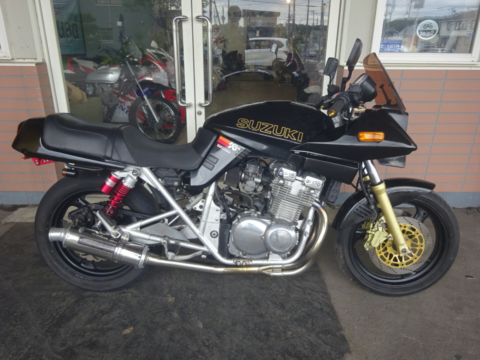 Suzuki GSX400S KATANA 1992