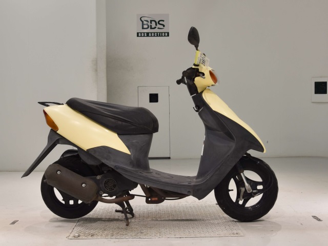Suzuki LETS2