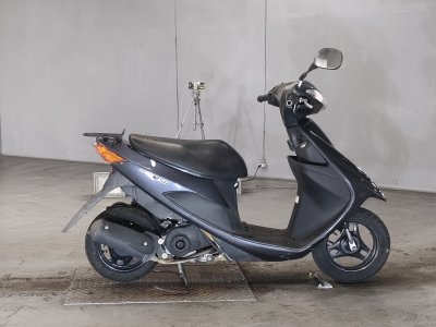 Suzuki ADDRESS V50