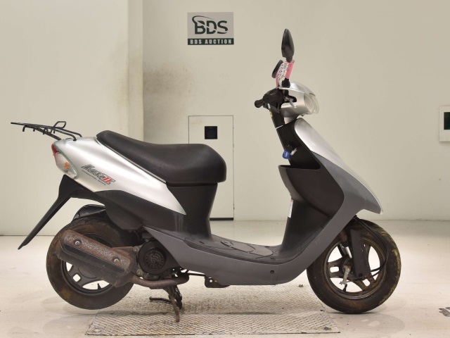 Suzuki LETS2