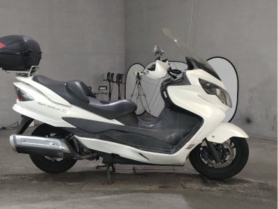 Suzuki SKYWAVE 250S