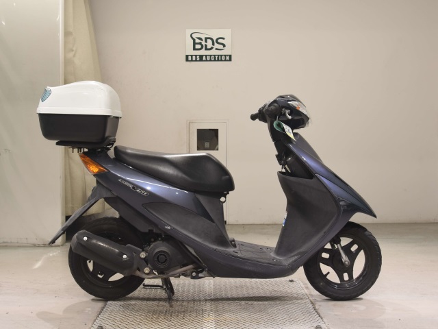 Suzuki ADDRESS V50