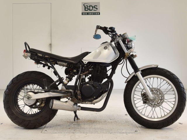 Yamaha TW200E 2000