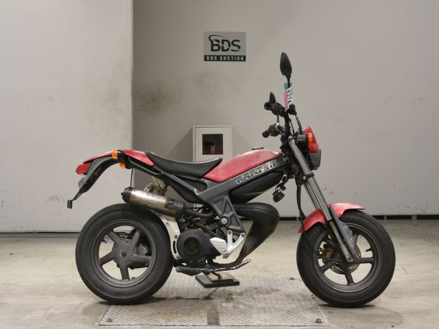 Suzuki TR50S