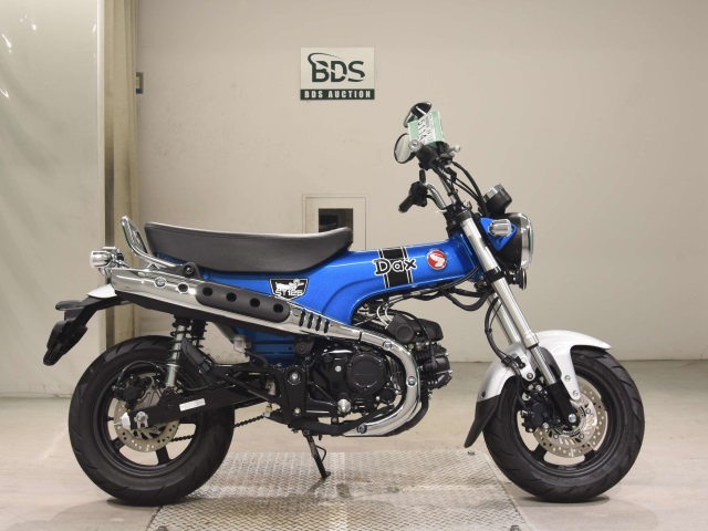 Honda DAX125 2022