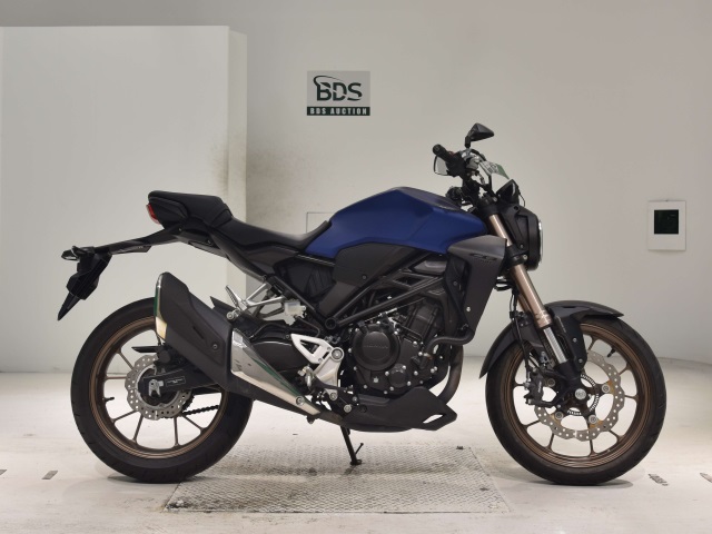 Honda CB250RA 2019