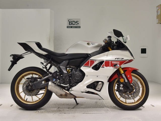 Yamaha YZF-R7-2 2022