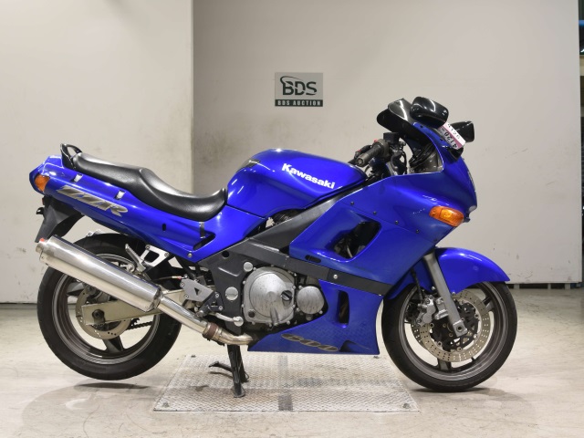 Kawasaki ZZ-R600 2003