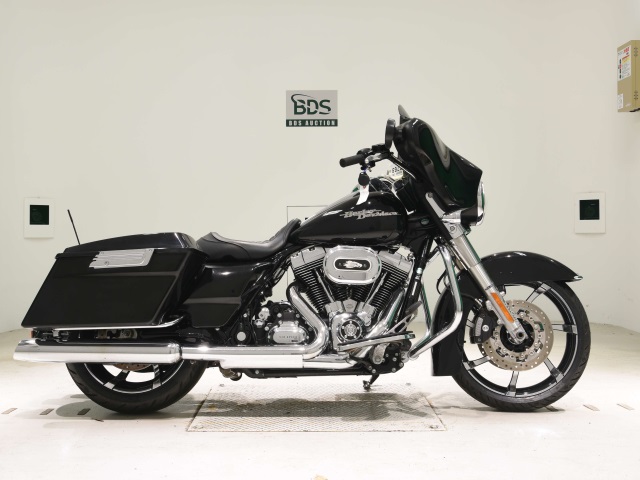 HD SREET GLIDE FLHX1580 2010