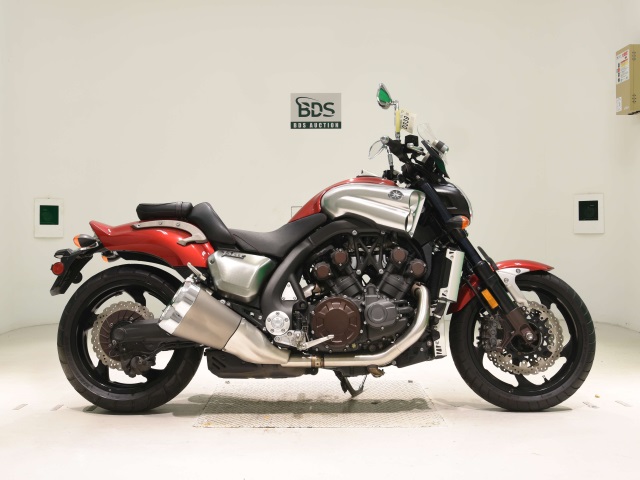 Yamaha V-MAX1700 2012
