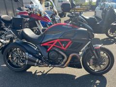 Ducati DIAVEL CARBON 2011