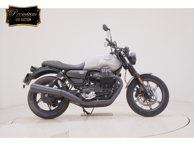 Moto Guzzi V7 STONE 2024