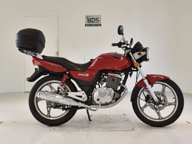 Suzuki EN125-2A 2010