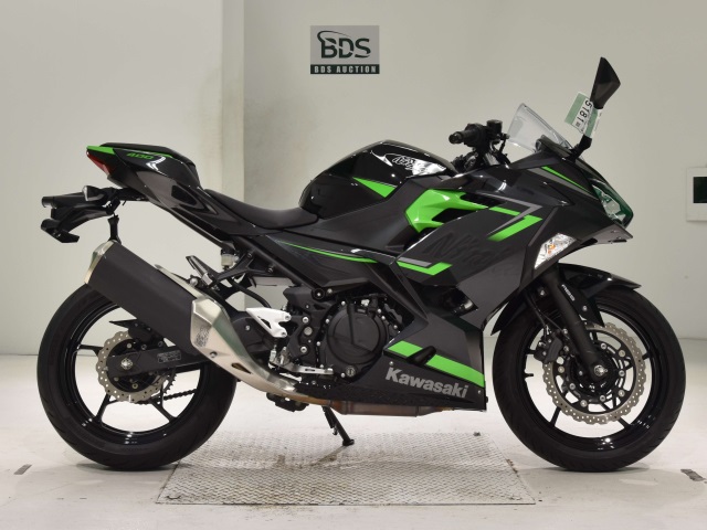Kawasaki NINJA400 2019