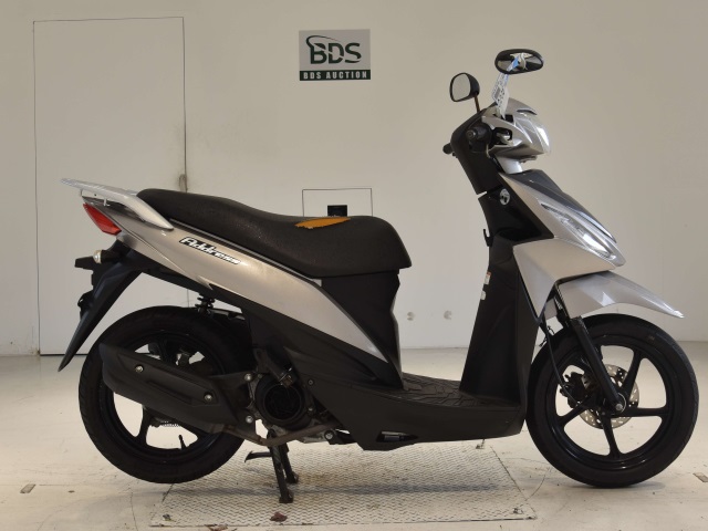 Suzuki ADDRESS V110