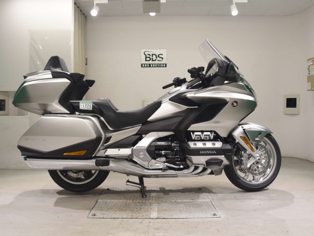 Honda GL1800 TOUR D 2024