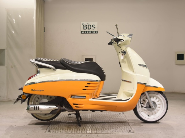 Peugeot JANGO 125 2017