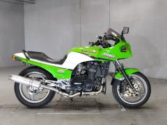 Kawasaki GPZ900R 2001