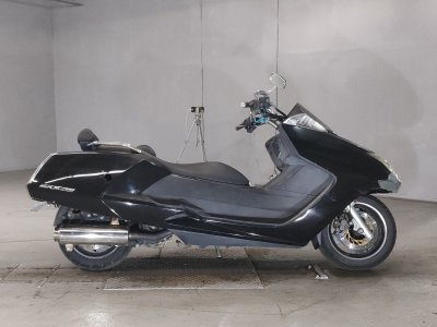 Yamaha MAGZAM 2005