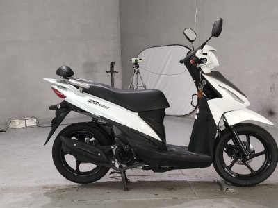 Suzuki ADDRESS V110