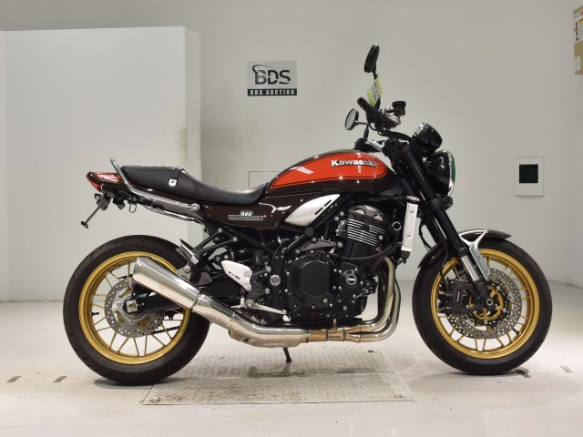 Kawasaki Z900RS 2022
