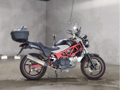 Honda VTR250 2011