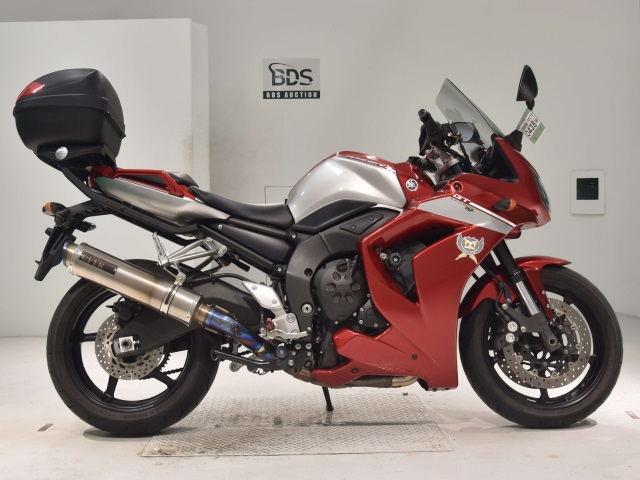 Yamaha FZ1 FAZER 2013