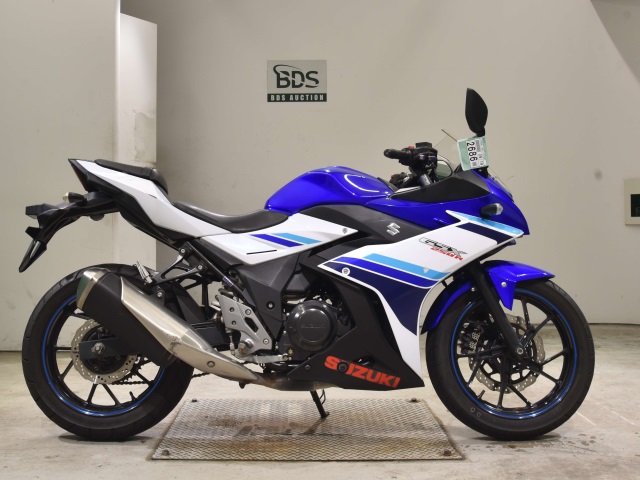Suzuki GSX250R
