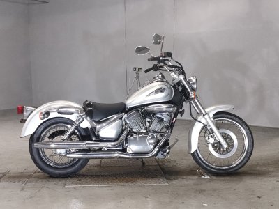 Suzuki INTRUDER 250LC