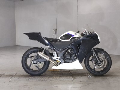 Honda CBR250R