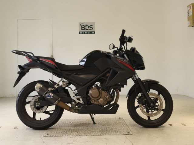 Honda CB250F 2017